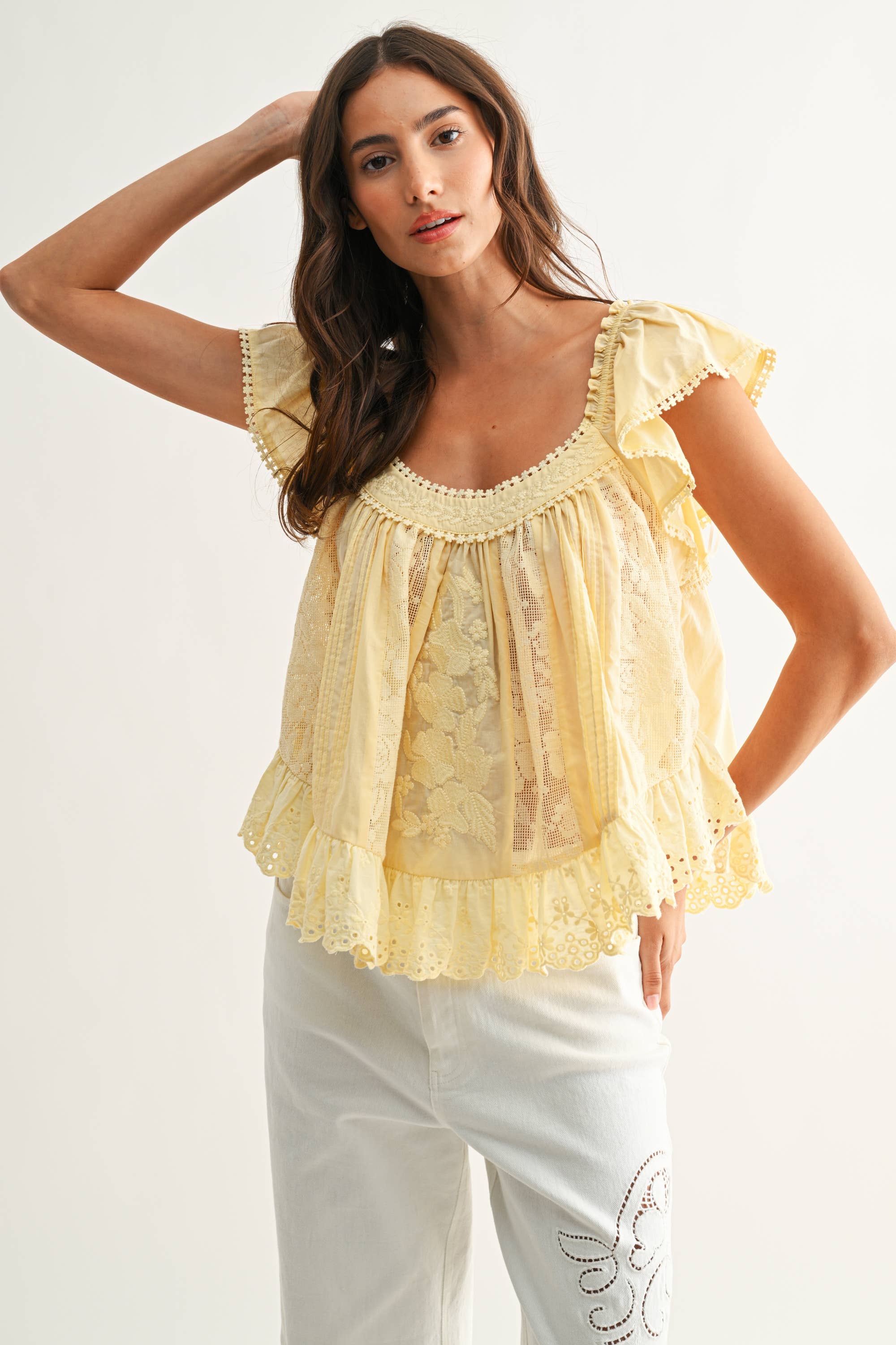 Sleeveless Embroidered Lace Blouse