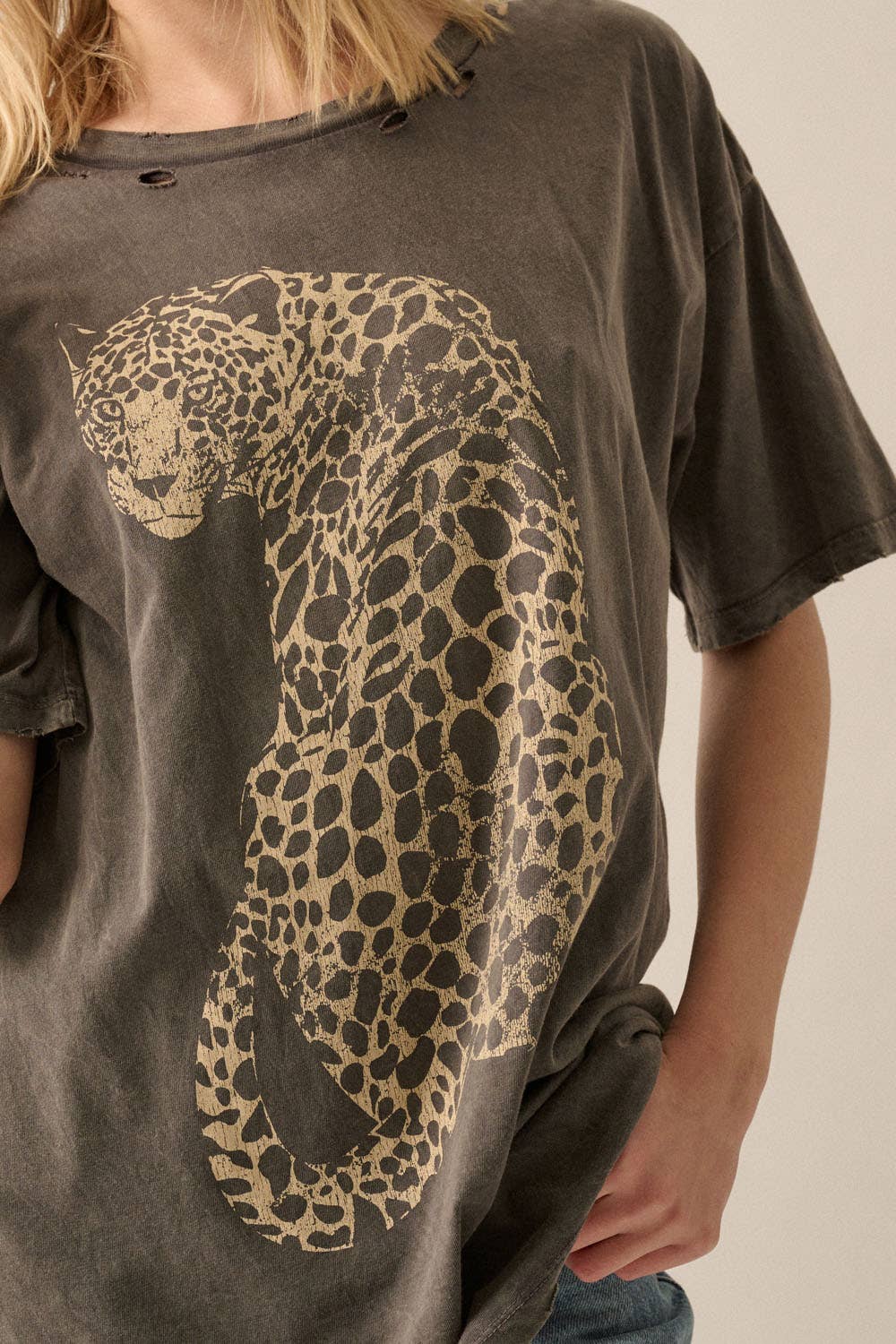 Cheetah Mineral-Washed Oversized Graphic Tee