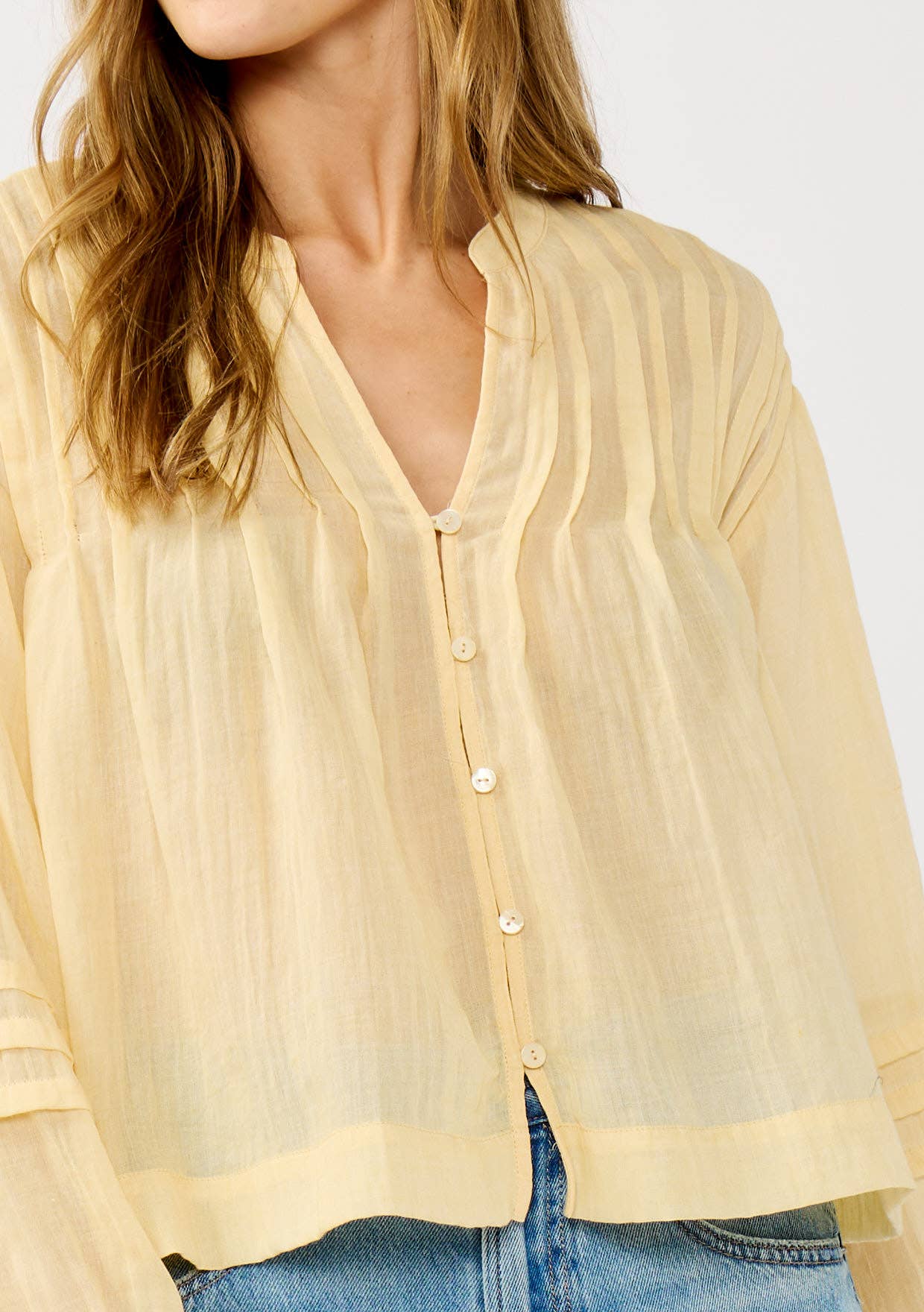Pintuck Pleated Button-Down Blouse: BLACK / S