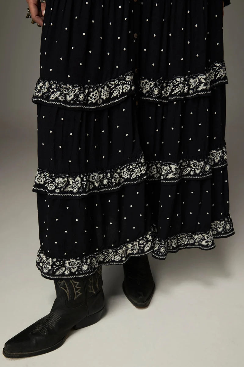 LIRILI SKIRT
CUBATA