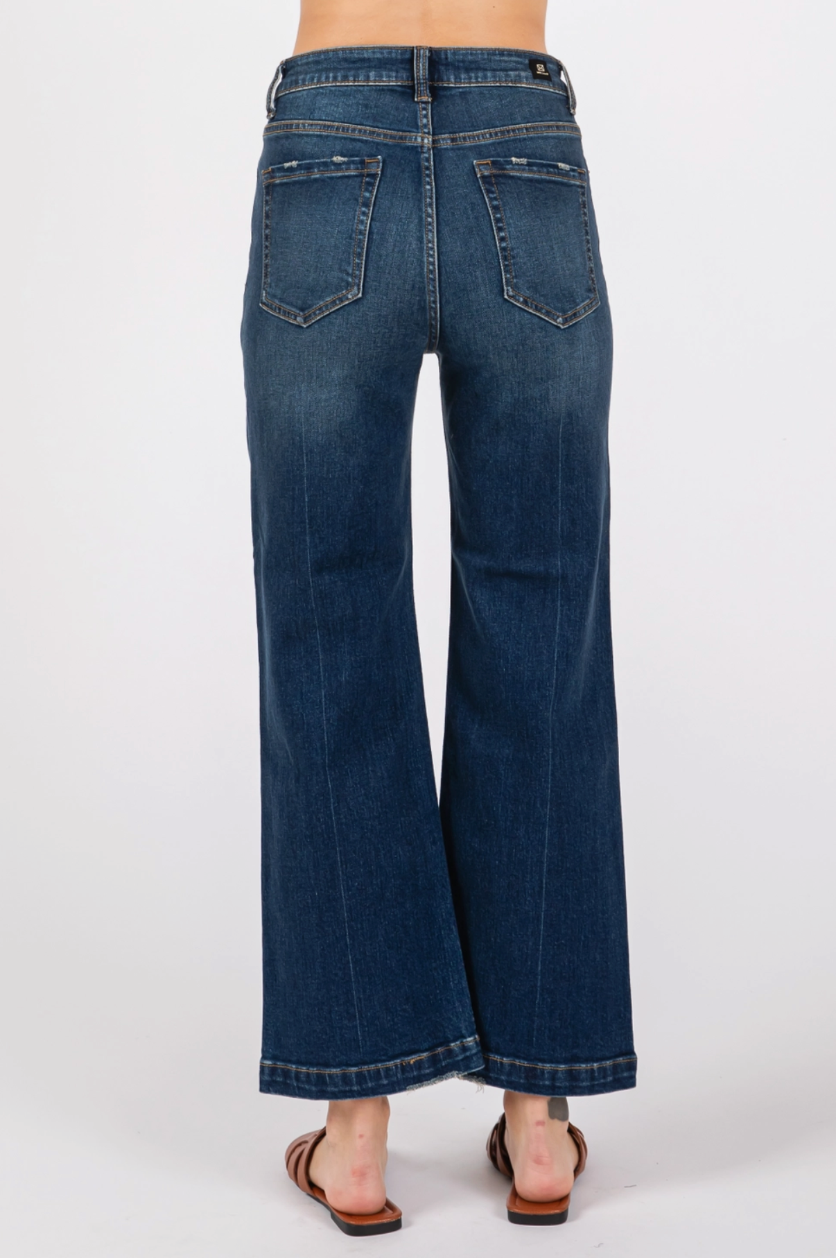 Almost Rigid Straight Crop Denim Jean