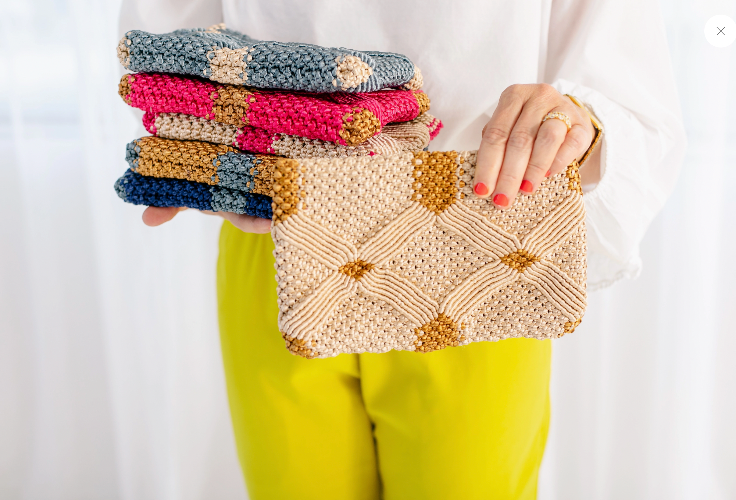 Coastal Knot Clutch