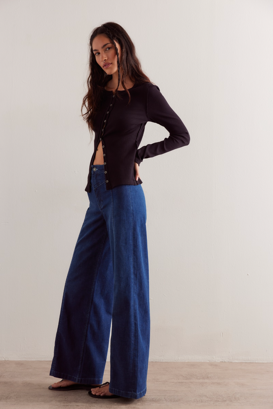 Libra Wide Leg Jean In Lock And Key