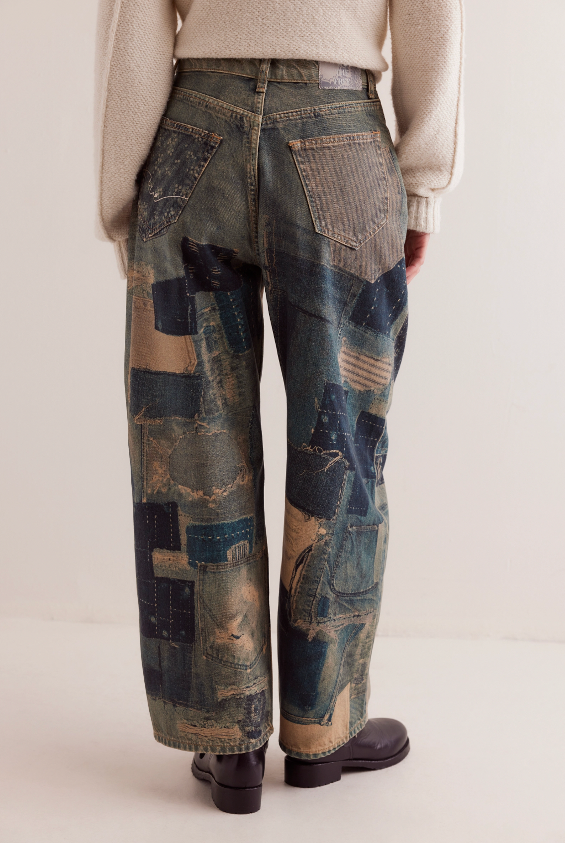 We The Free Illusions Barrel Jean