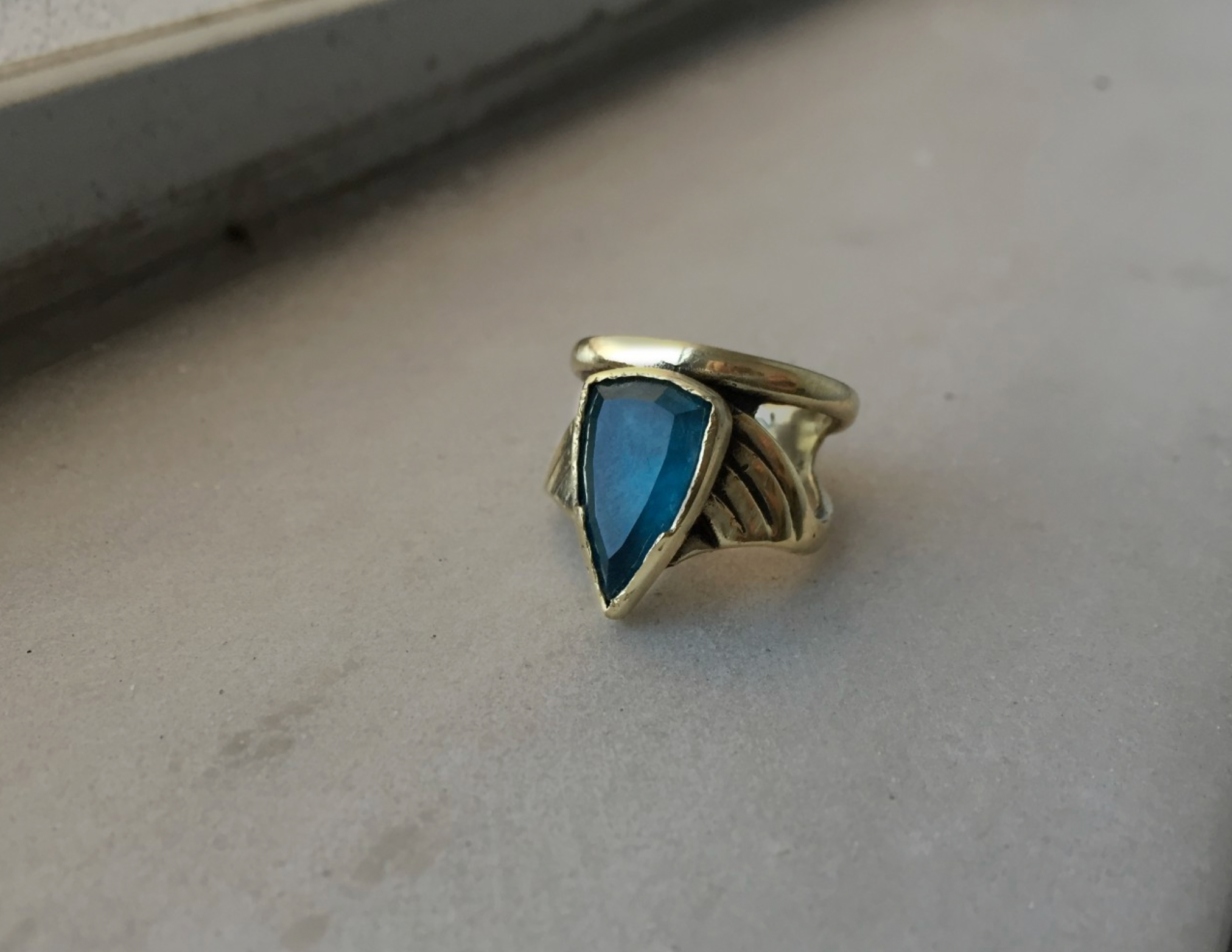 Arrow Apatite Ring