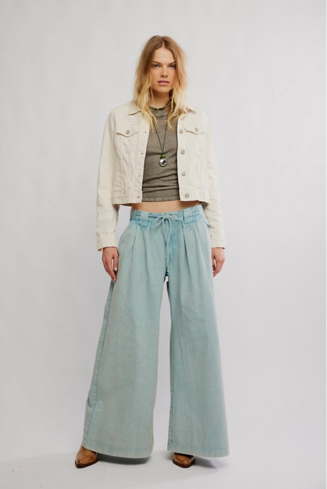 Julien Wide Leg Chino
