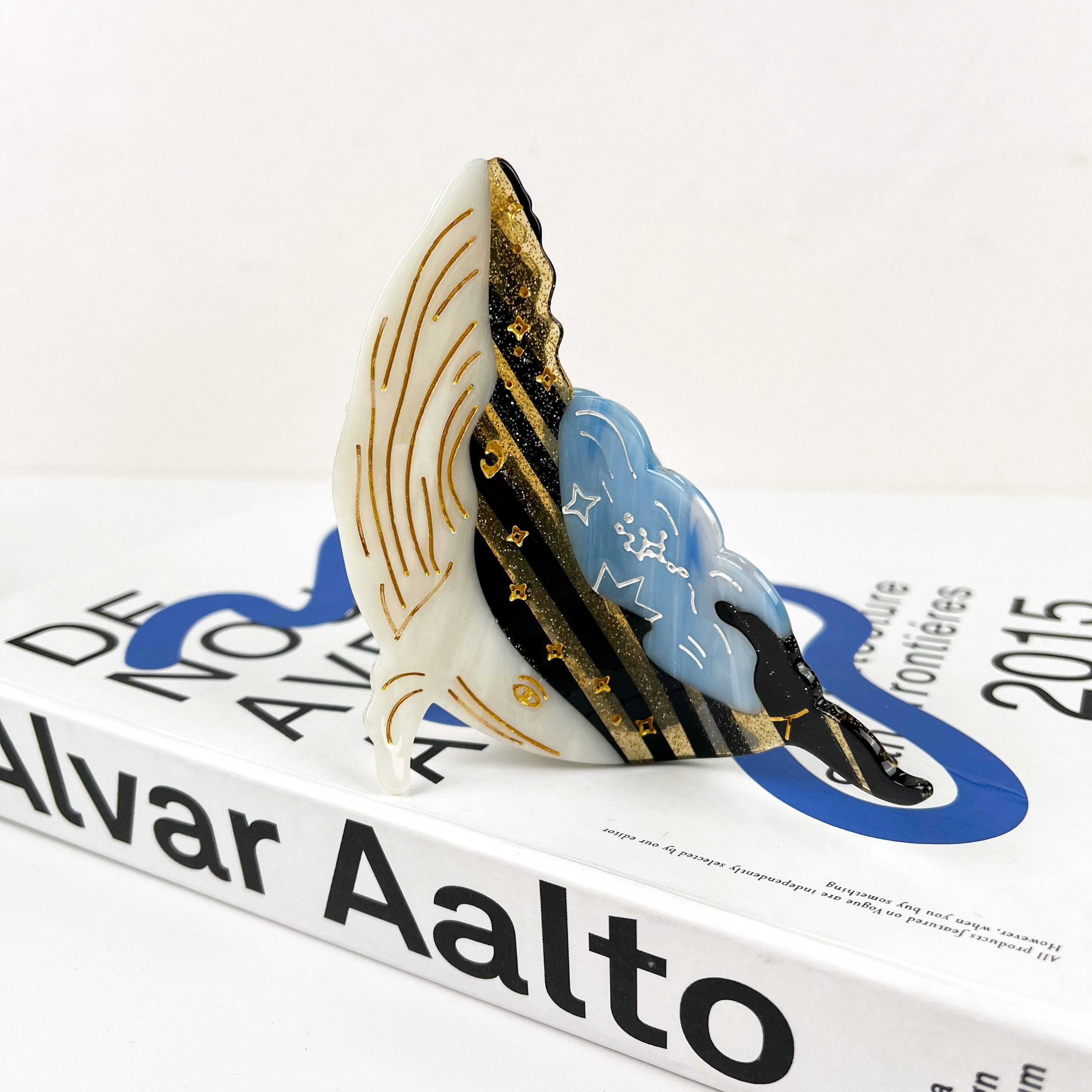 Luminous Whale Hair Clip