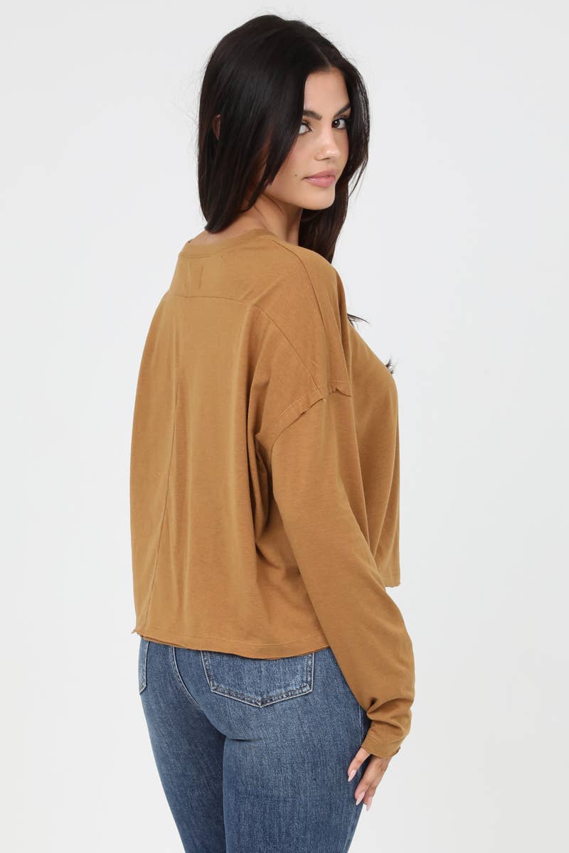 LONG SLEEVE SLUBBY KNIT TOP WITH RAW EDGES