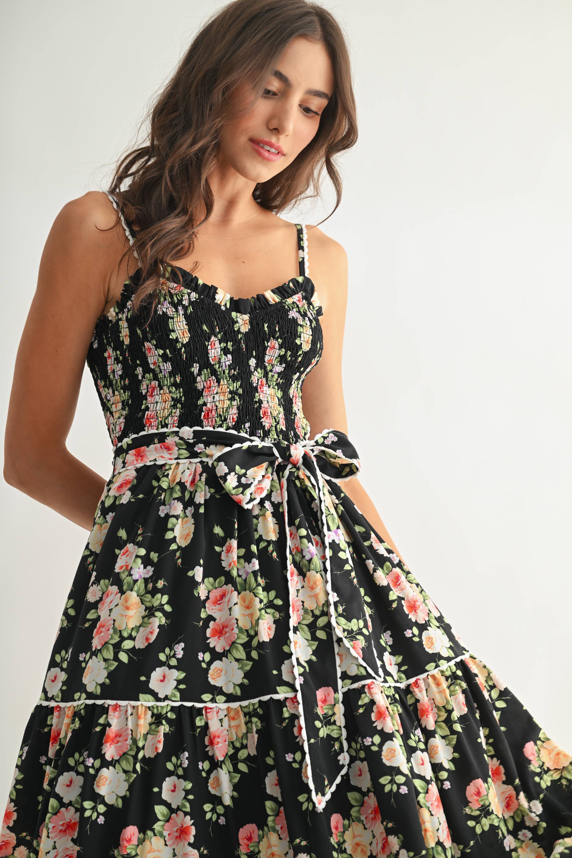 FLORAL PRINT TIERED MAXI DRESS