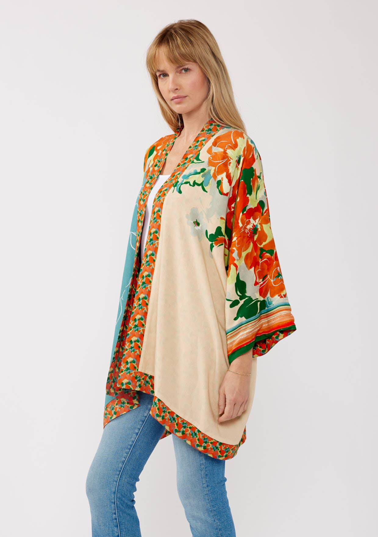 Floral Print Reversible Kimono Sleeve