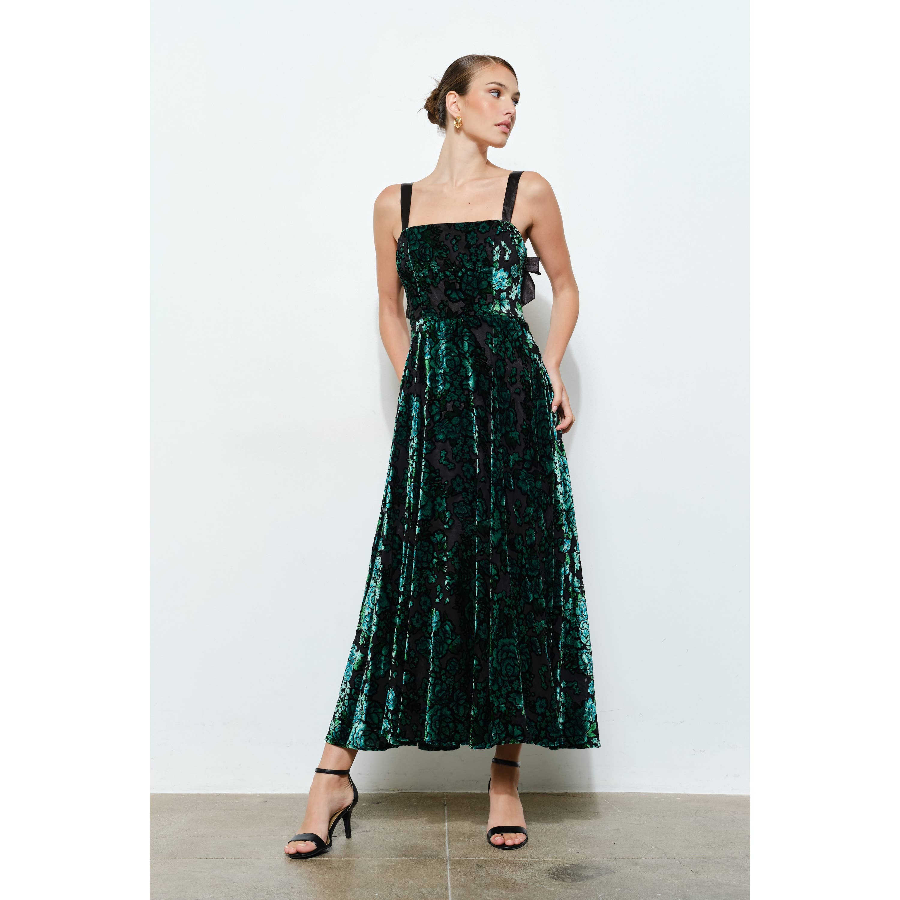 Velvet Floral Bow-Back A-Line Maxi Dress