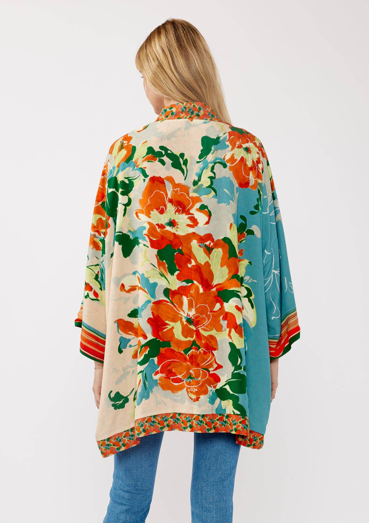 Floral Print Reversible Kimono Sleeve