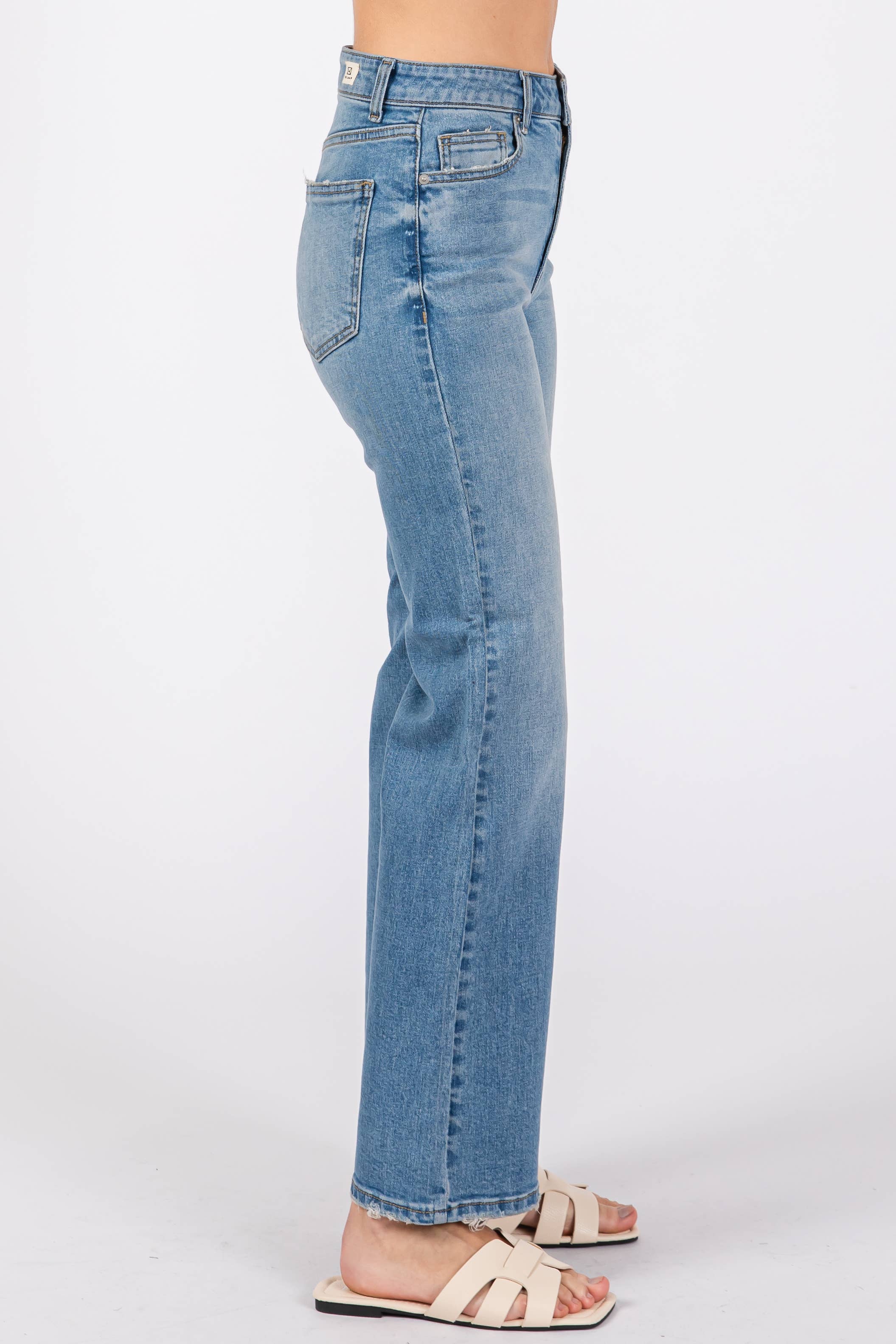 Medium Almost Rigid Sicily Jean