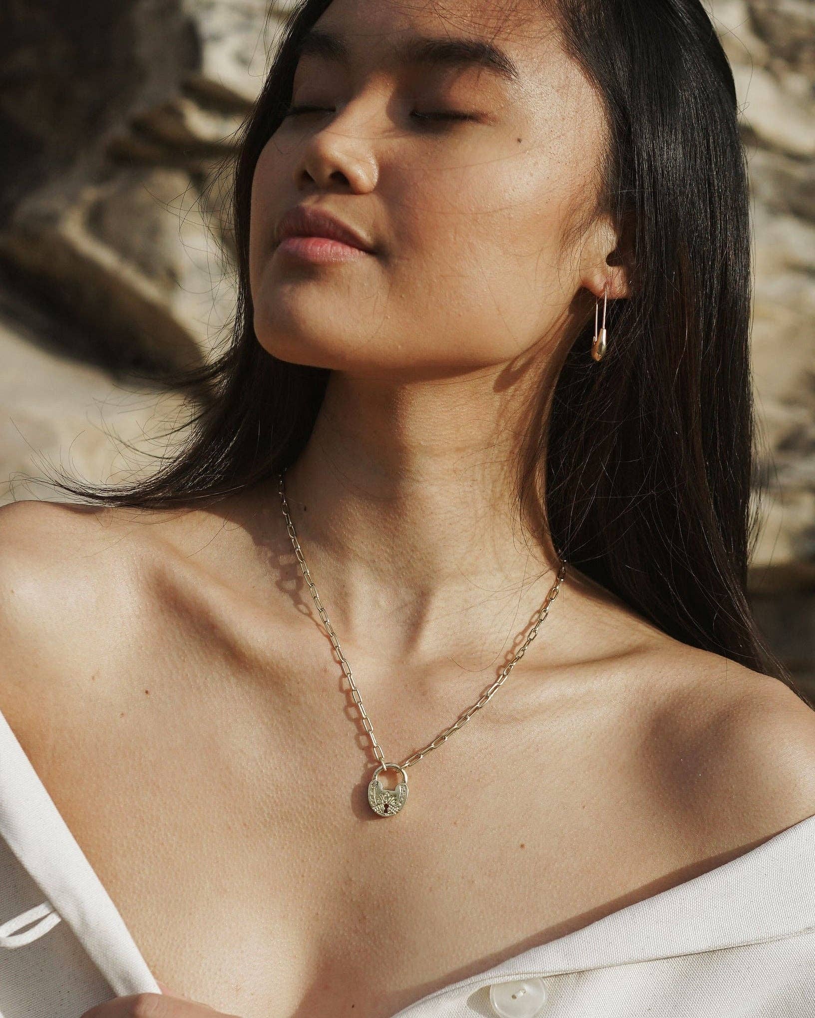 Gembok Pendant - Flowers