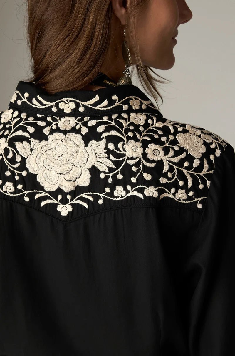 ANTONIO SHIRT
BLACK