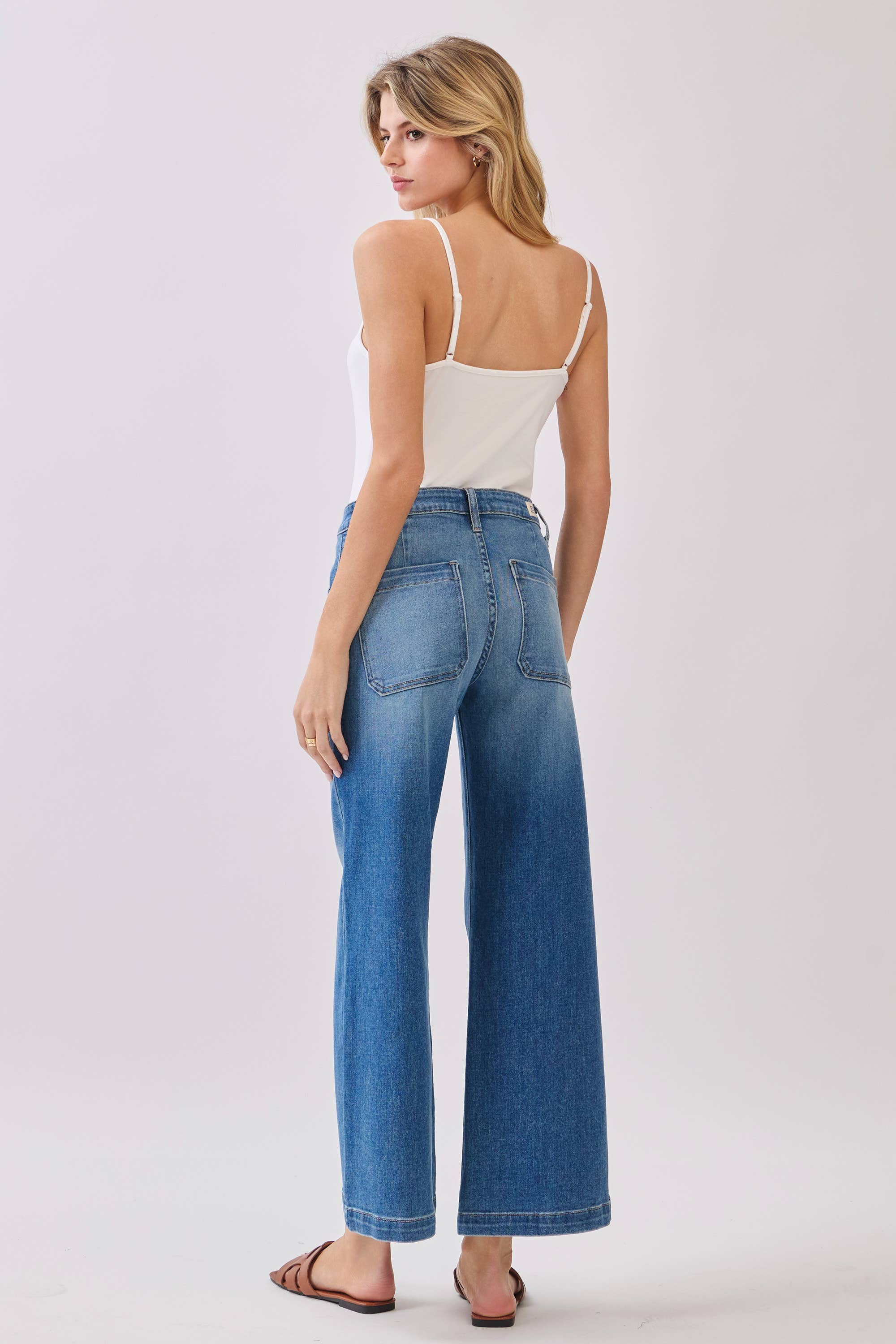 Genoa Slant Pocket Crop Jeans