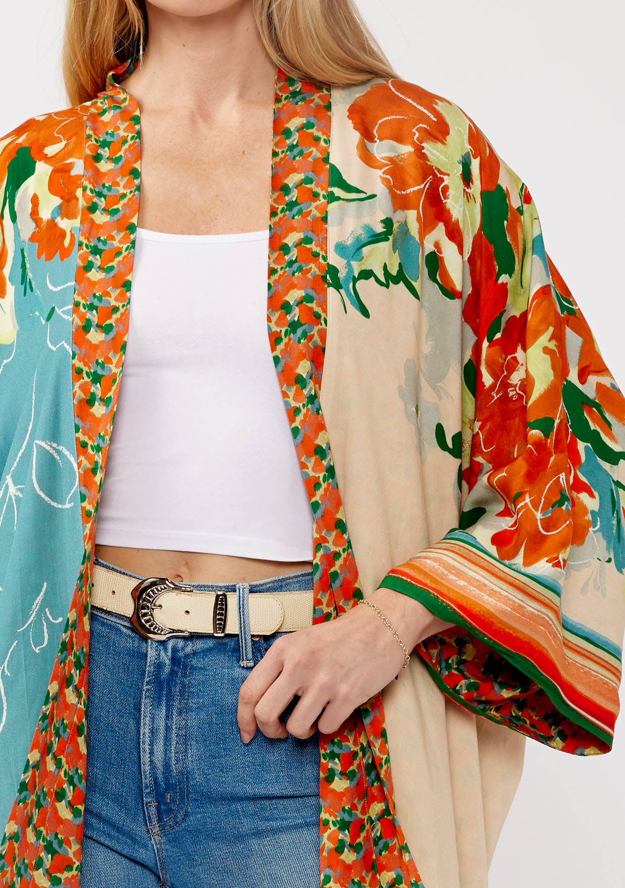 Floral Print Reversible Kimono Sleeve