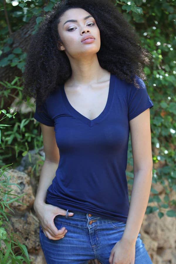 ASIS VNECK T SHIRT BASIC TOP
