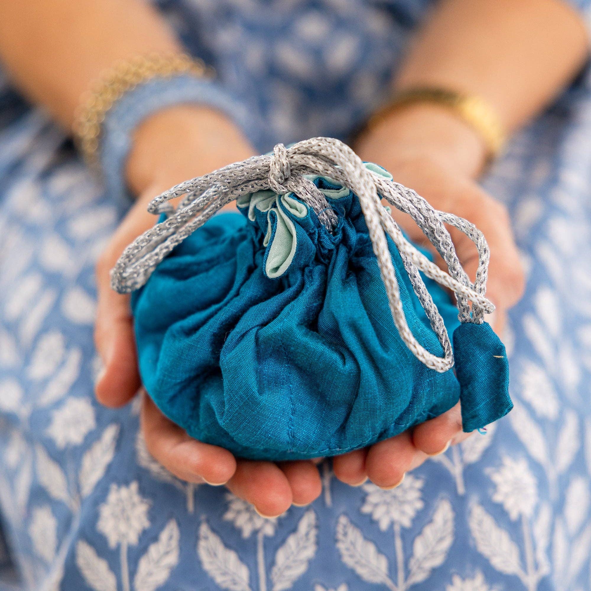 Travel Jewelry Bag Medium- Turquoise/Robins Egg Blue