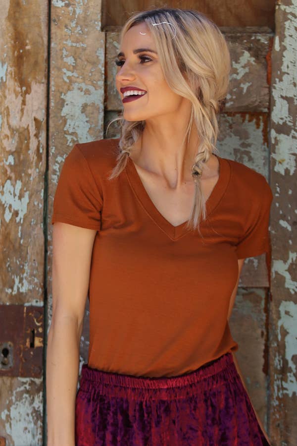 ASIS VNECK T SHIRT BASIC TOP