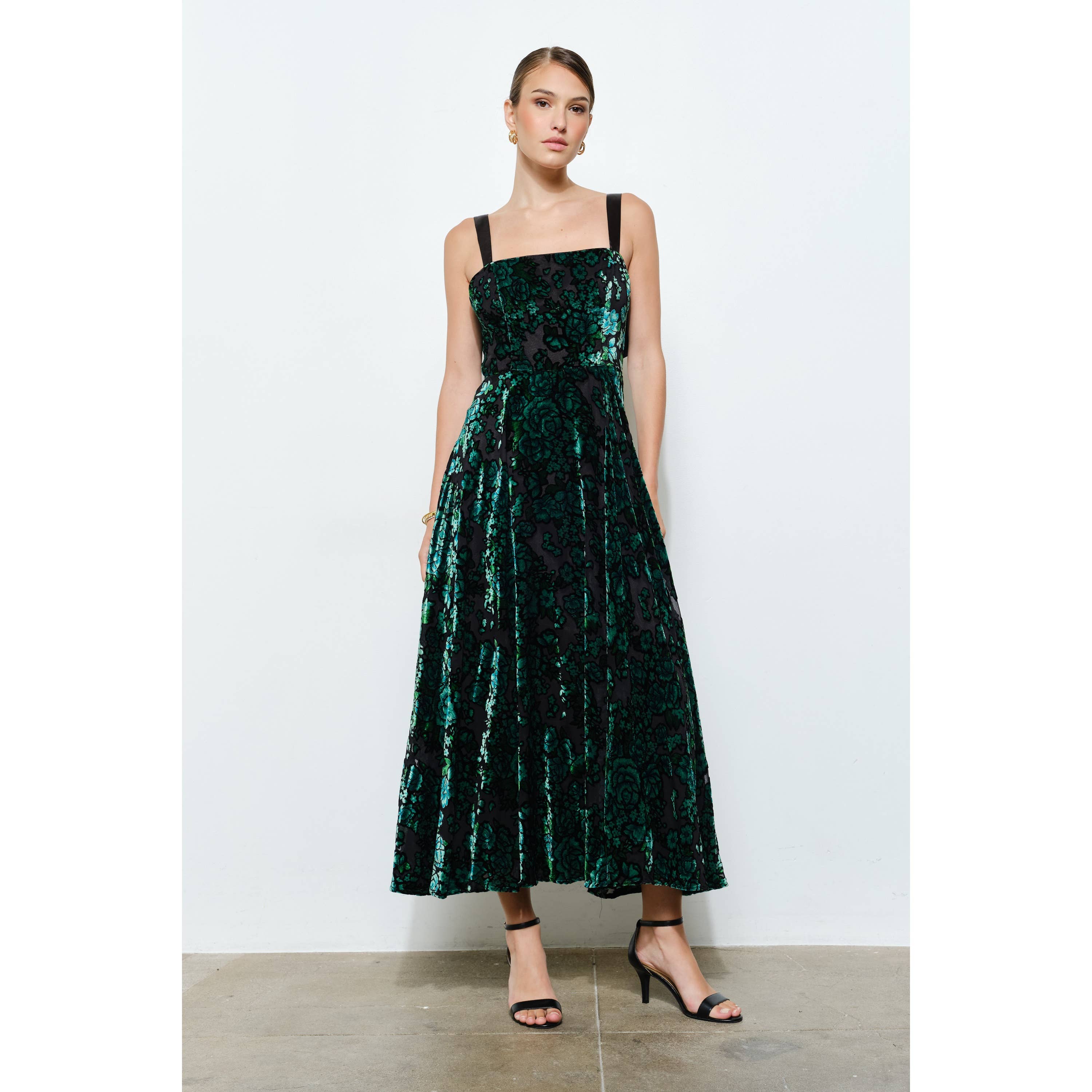Velvet Floral Bow-Back A-Line Maxi Dress