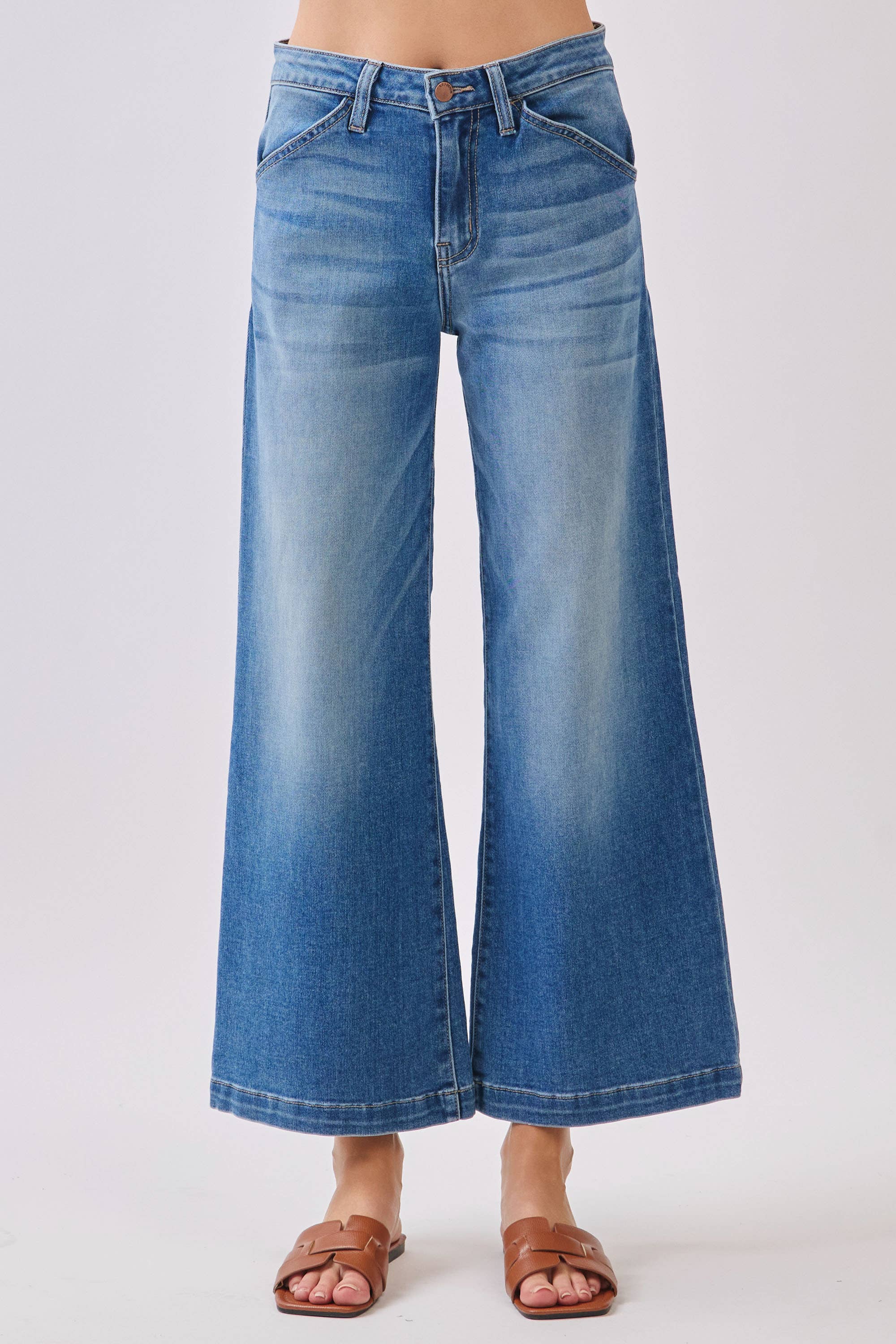 Genoa Slant Pocket Crop Jeans