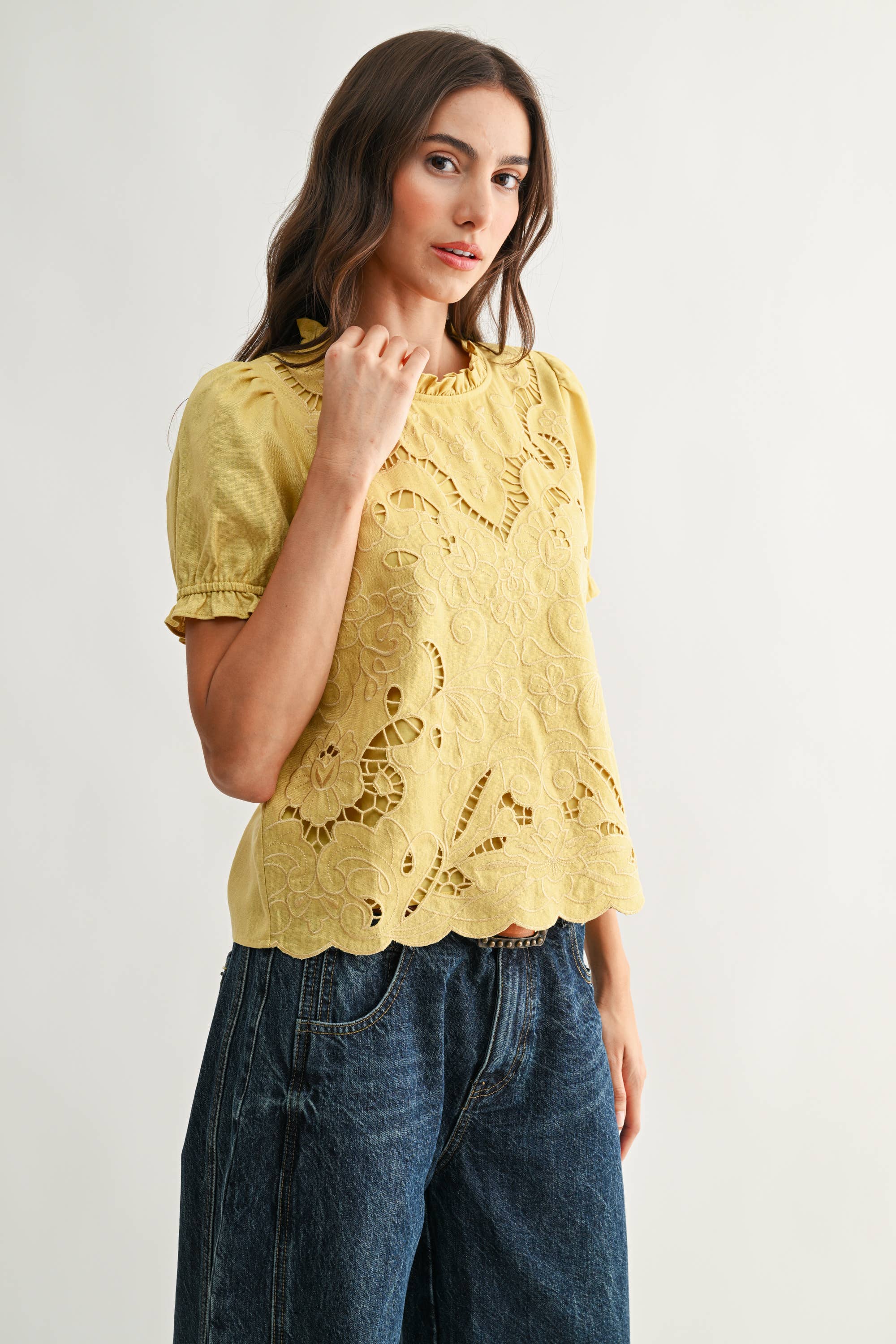 Embroidered Short Sleeve Blouse