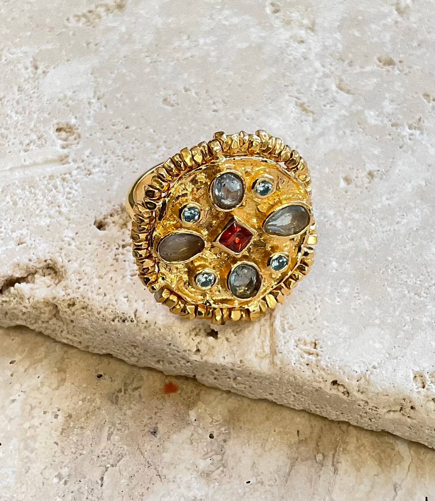 18K gold vermeil medallion ring - R164
