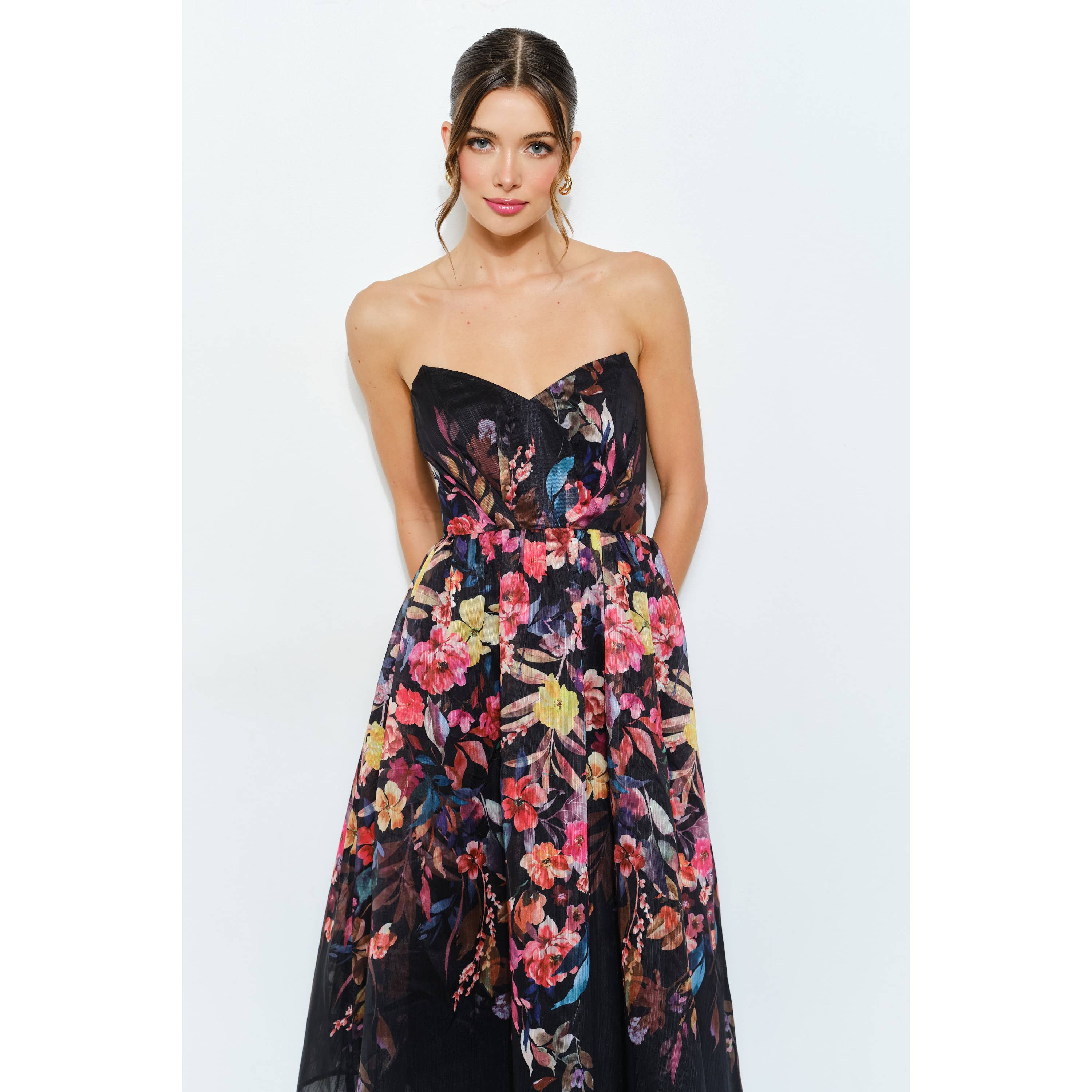 Sweetheart Strapless Floral Midi Dress