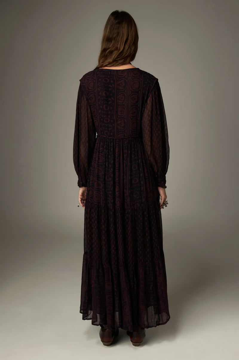 EMILIA DRESS
MUDDY WATERS