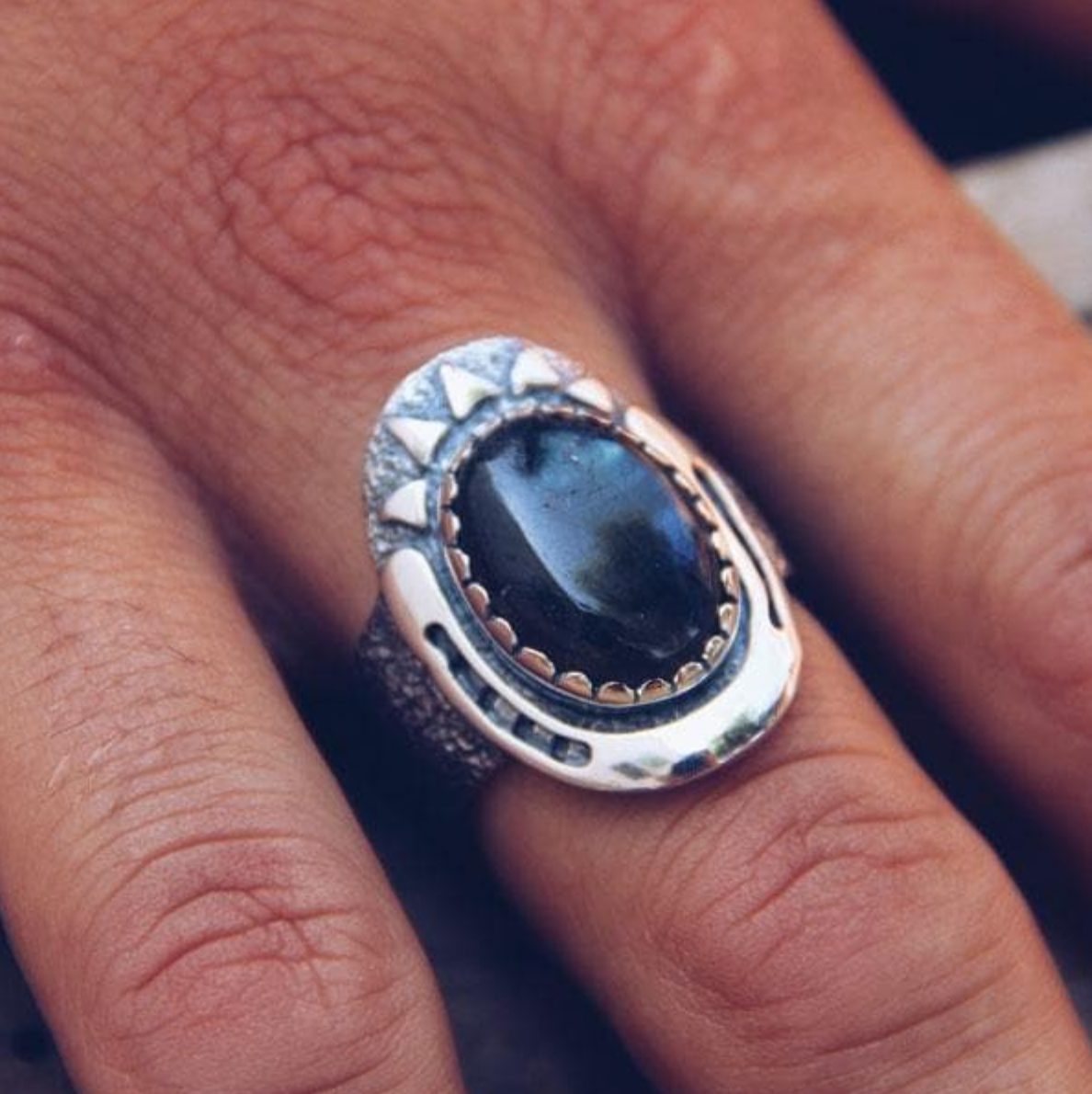 Fortuna Ring In Silver And Labradorite Or Moonstone