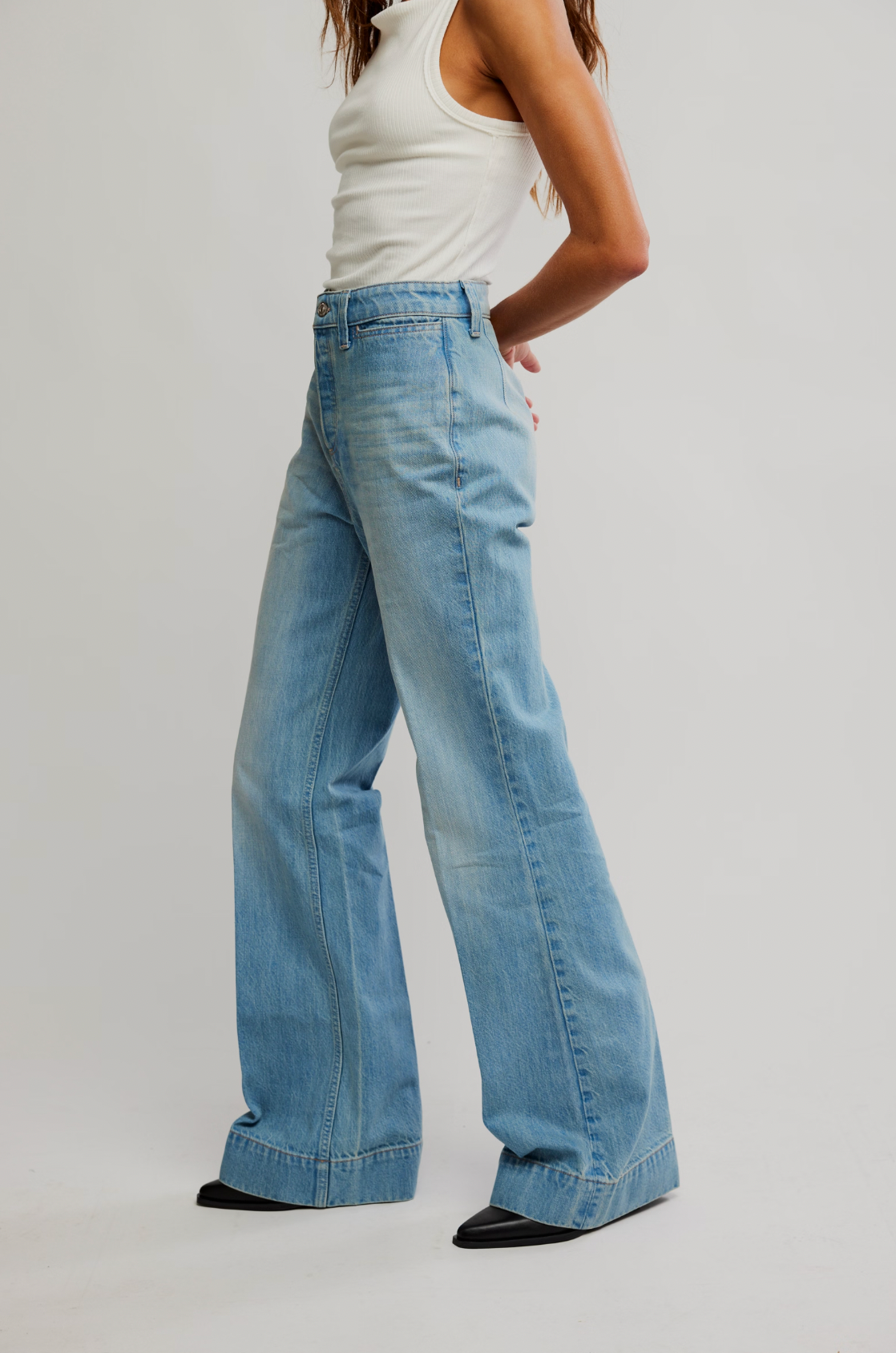We The Free Cerine Relaxed Bootcut Jeans In Cowgirl Blues