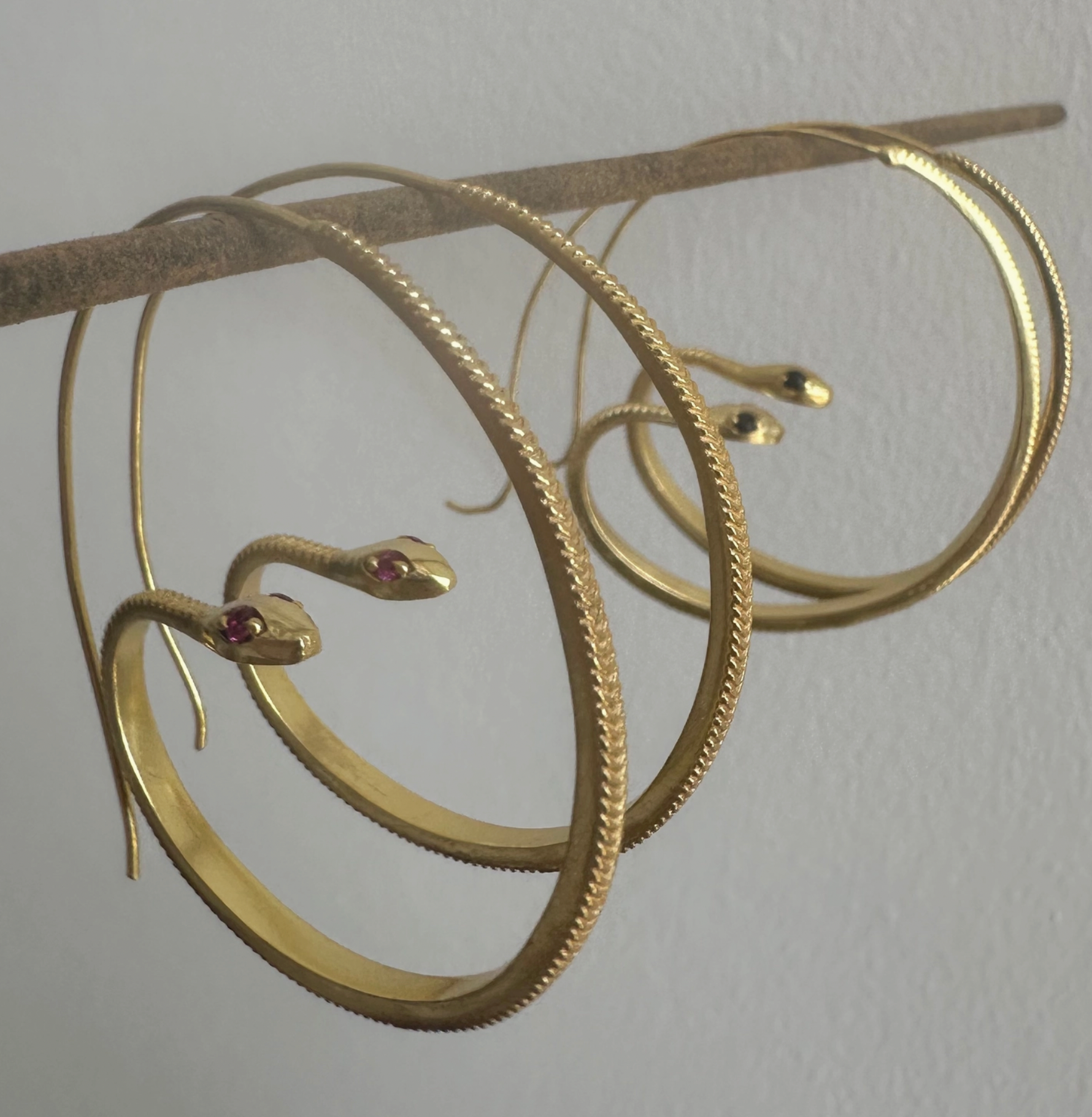 Snake Hoops Large | Pink Zircon Eyes