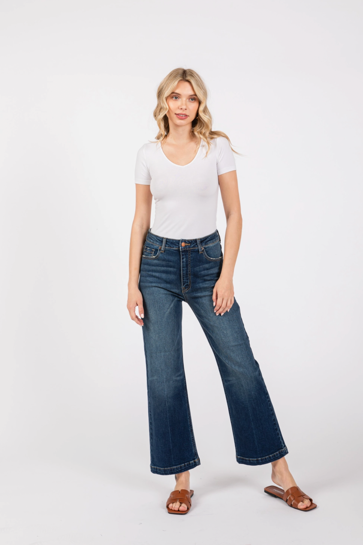 Almost Rigid Straight Crop Denim Jean