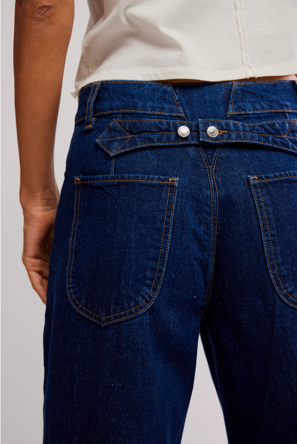 Alia Wide Leg Jean