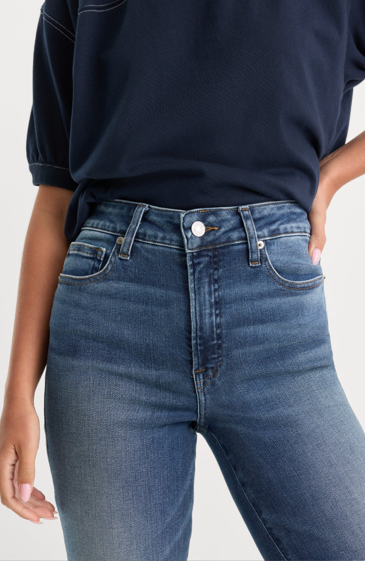 Good American Soft Tech Good Classic Bootcut Jeans in NewCrest