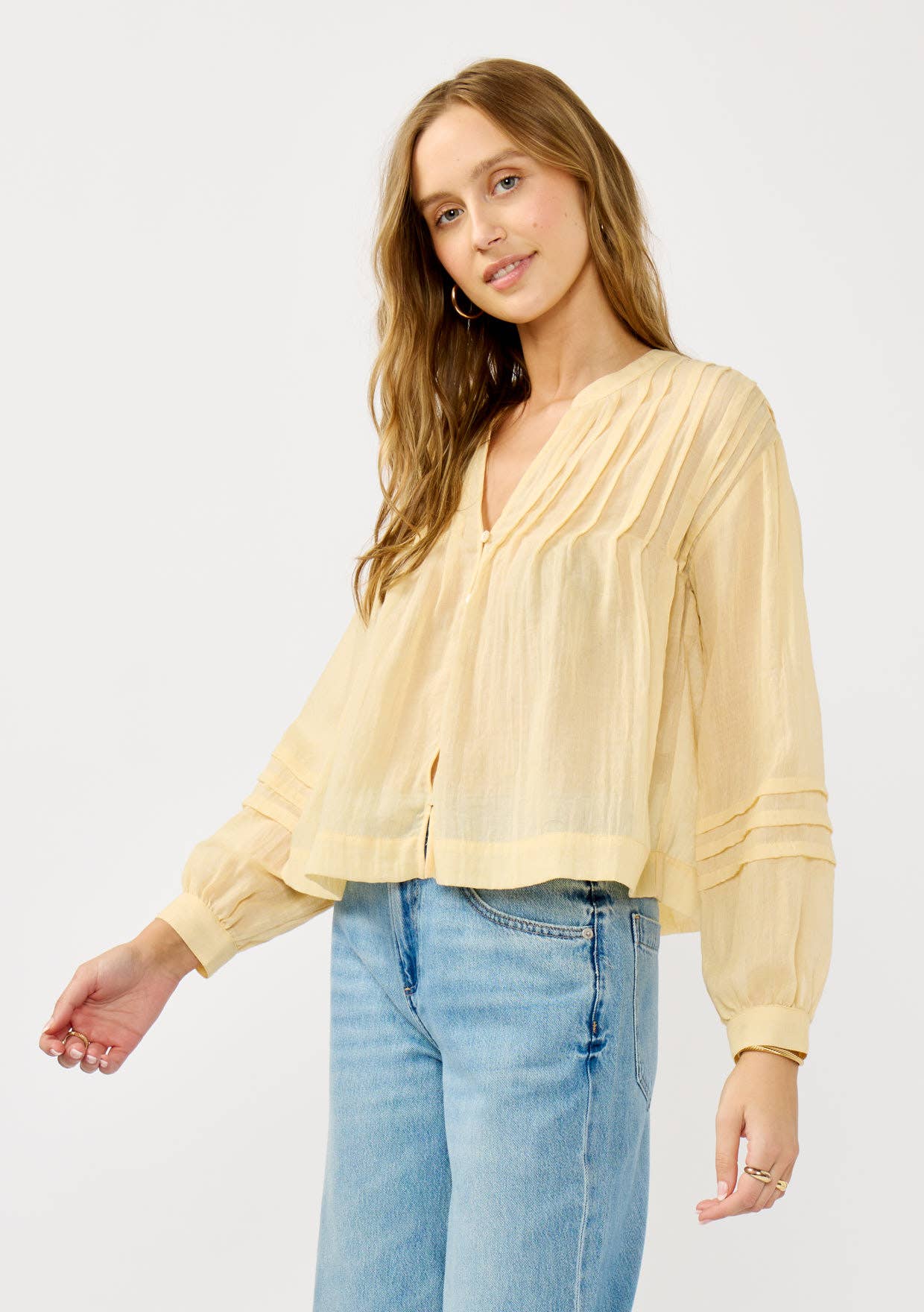 Pintuck Pleated Button-Down Blouse: BLACK / M