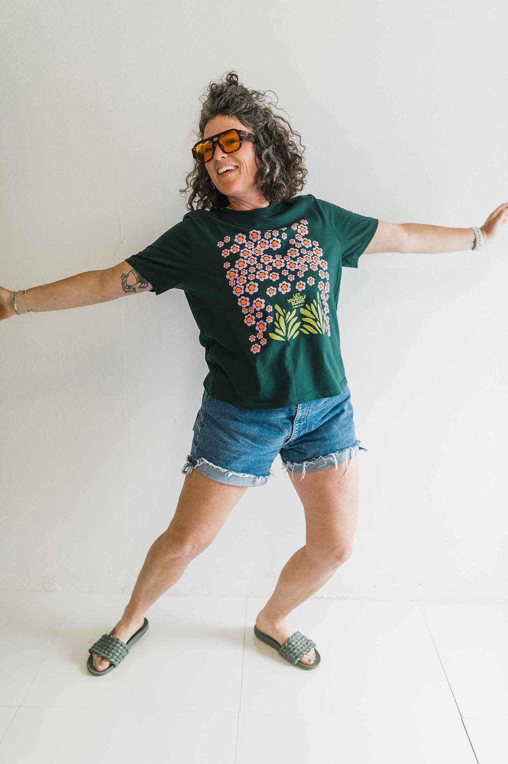 Let yourself bloom | vintage forest crop