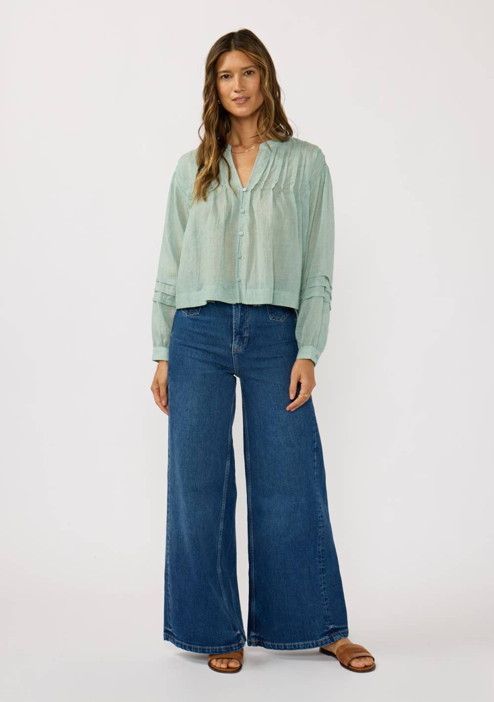 Pintuck Pleated Button-Down Blouse: White / L