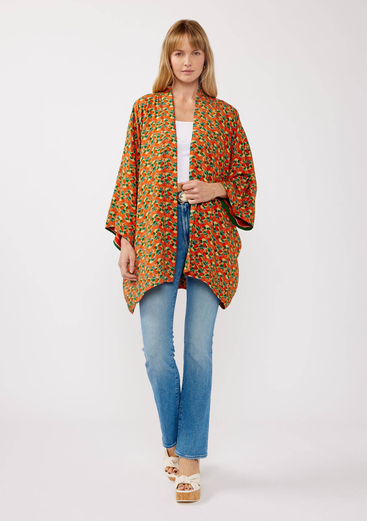 Floral Print Reversible Kimono Sleeve