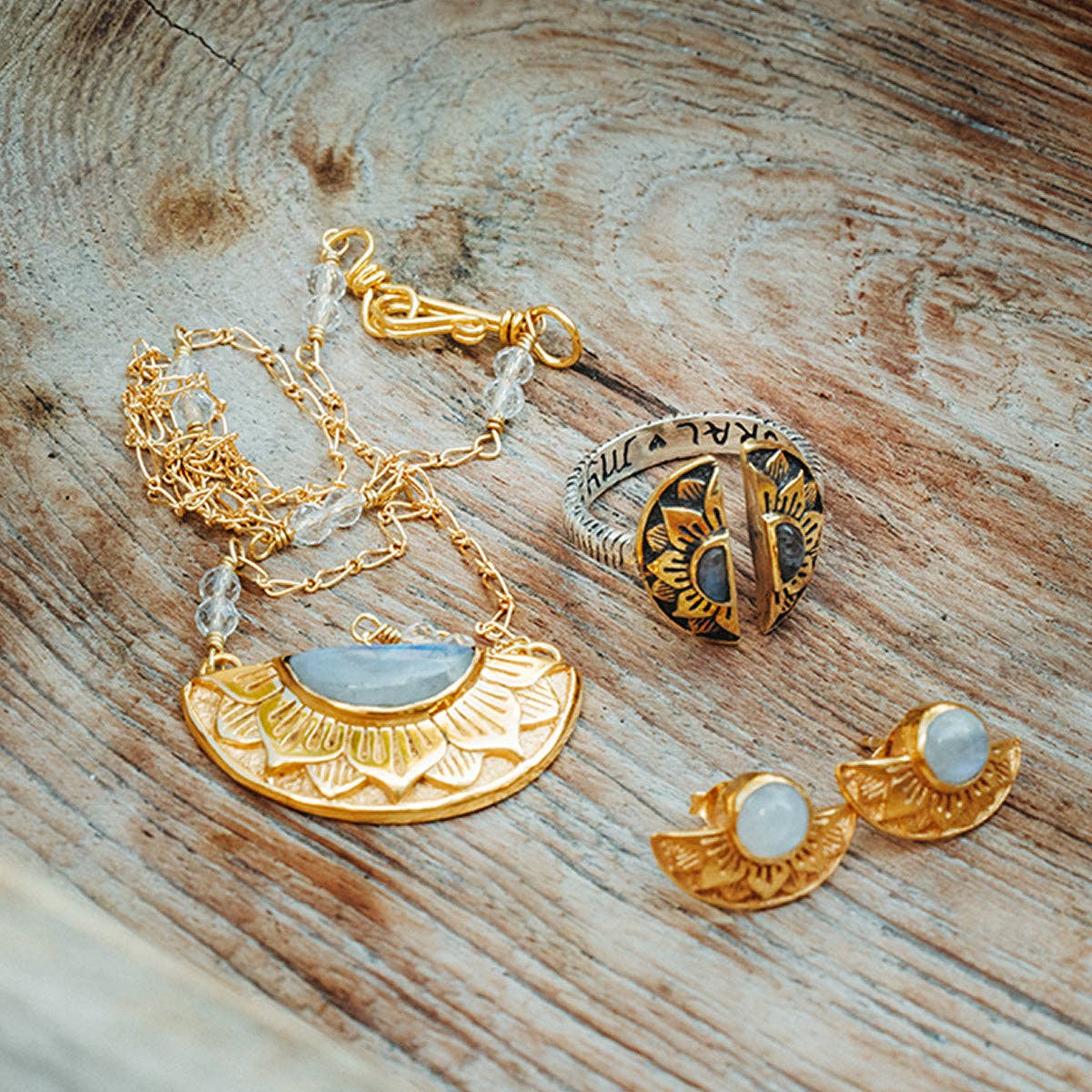 Natural Mystic Ring - Moonstone