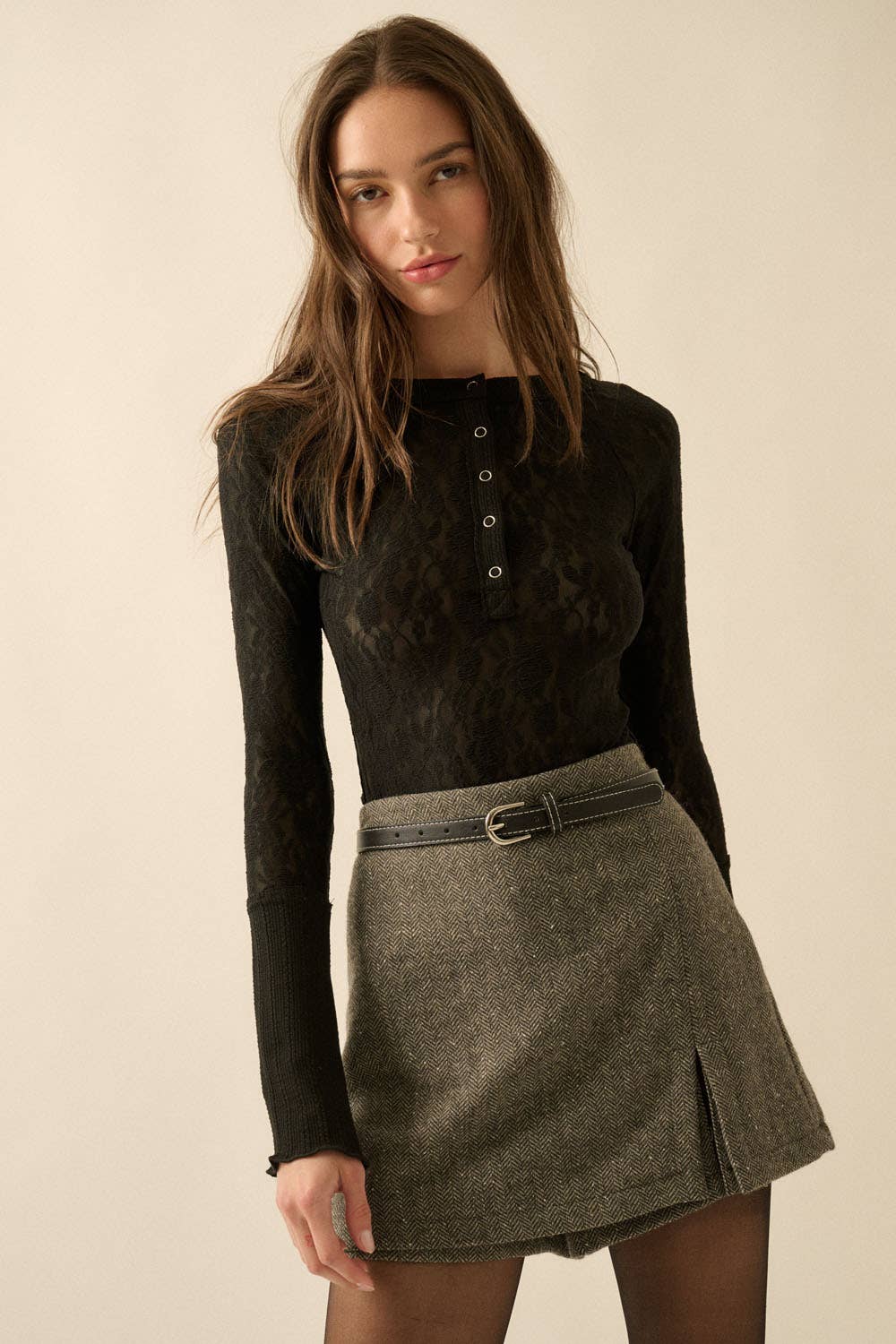 Floral Lace Raglan-Sleeve Henley Top
